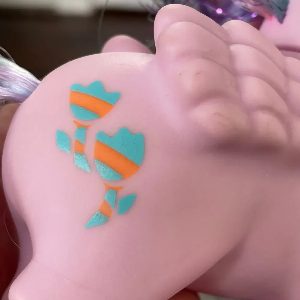 My Little Pony Brilliant Bloom w/ Brush Comb & 2 I Luv You Barrettes MLP READ